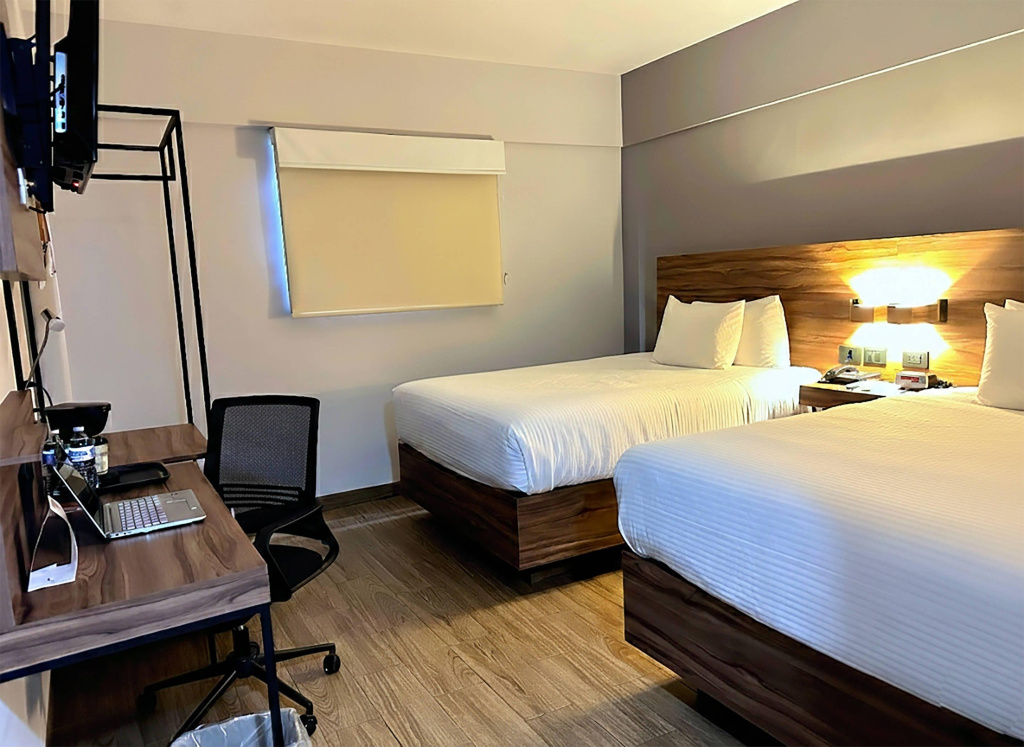Standard Quadruple room