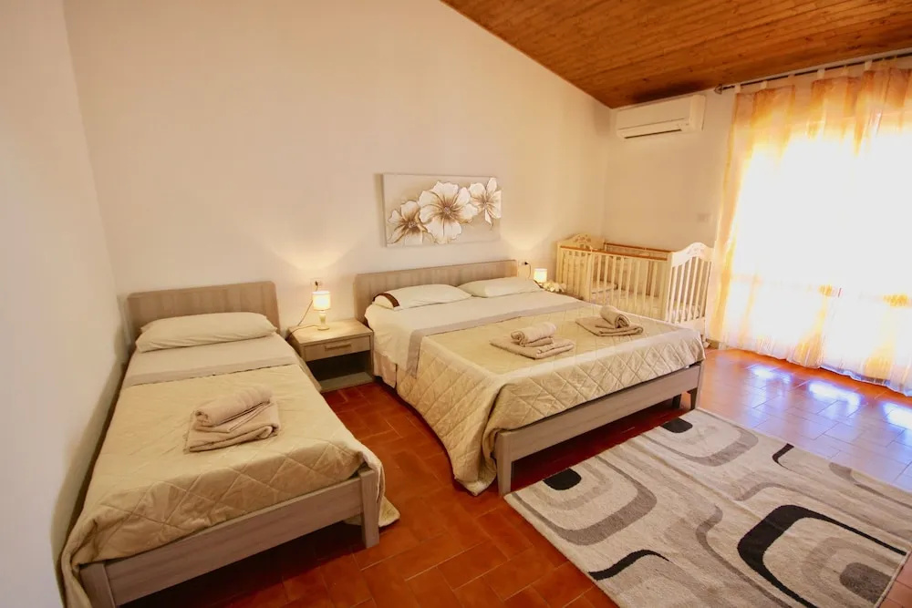 1 Bedroom Standard Family room