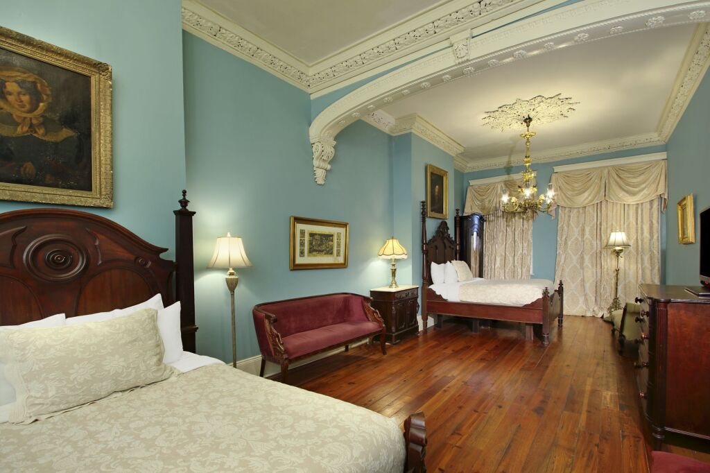 Lamothe House Hotel by null