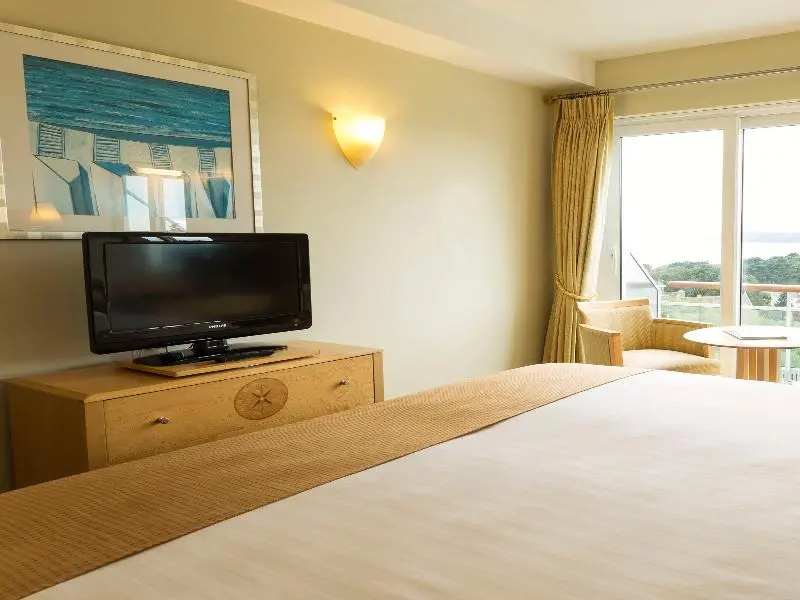 Cristina Hotel - Chambres