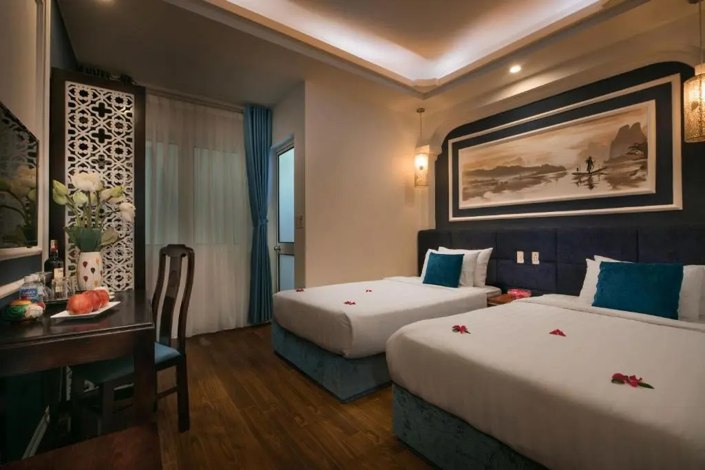 Superior Double room (full double bed)