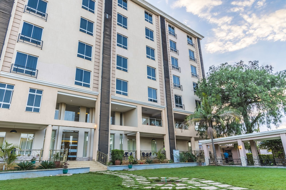 Hotel photo 1