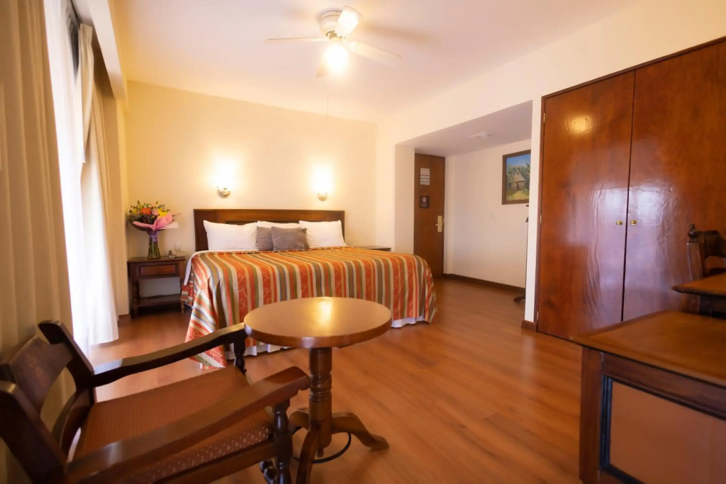 Hotel Plaza Uruapan - фото 6