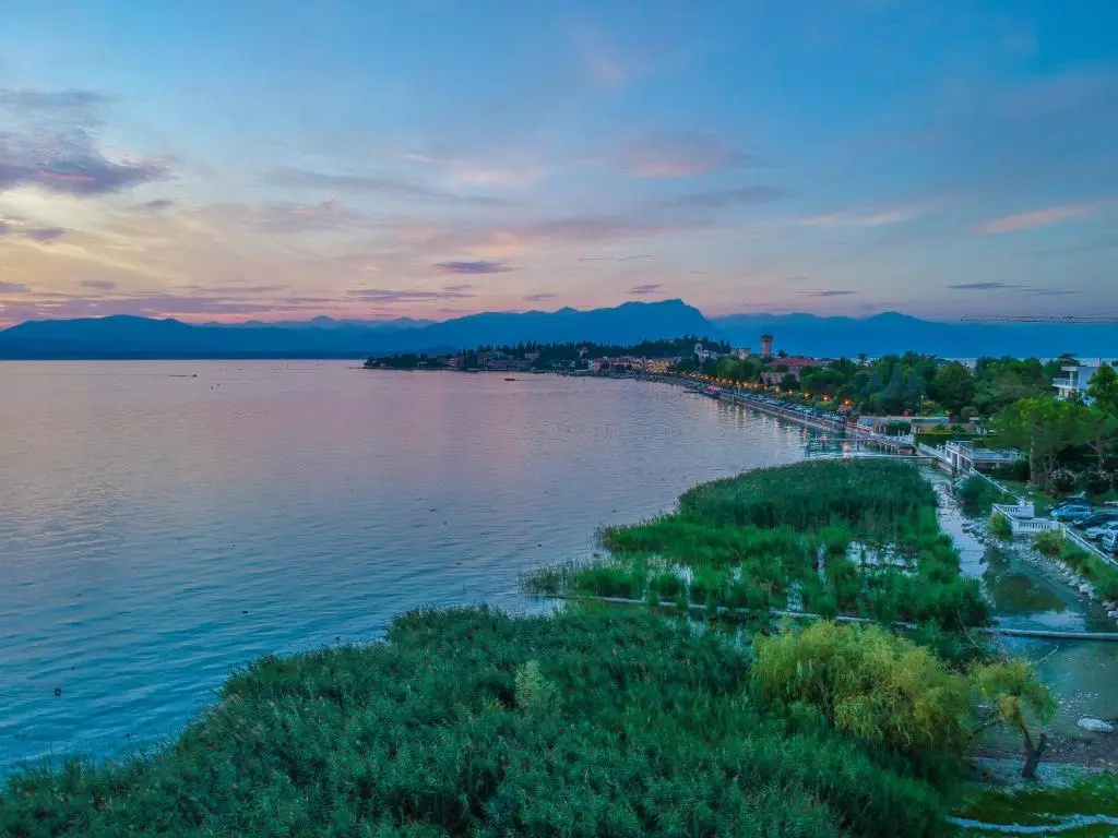Beach & Waterfront