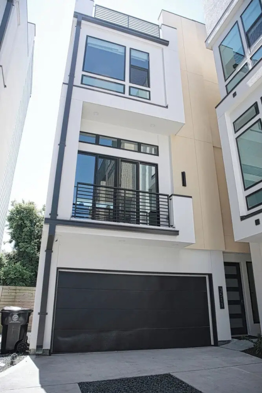 Modern 3bd Dtwn HTX Rooftop Early Check