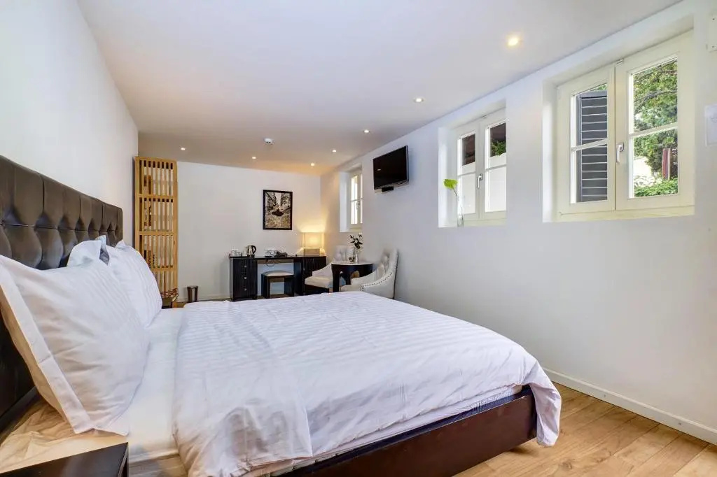 Dolphin Suites Hotel - Chambres