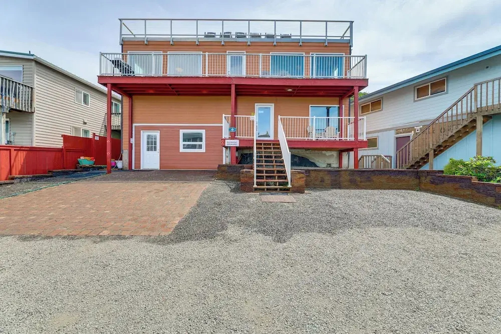 Group Friendly! Rockaway Beach Oasis w/ Game Room