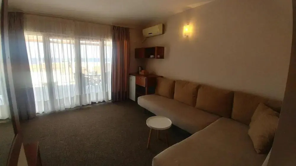 Hotel photo 28