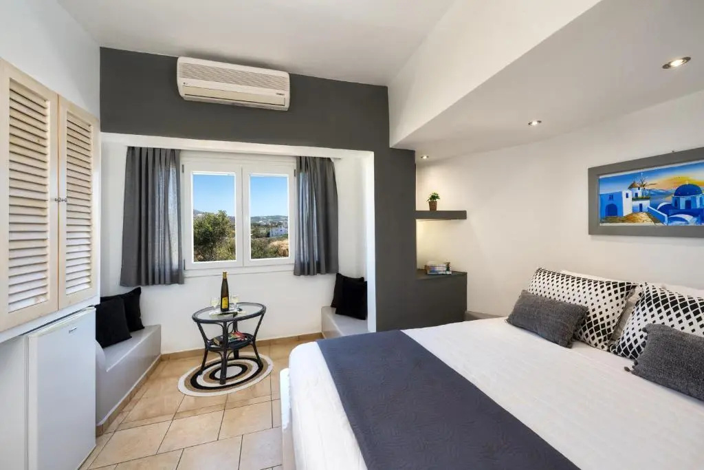 Economy room