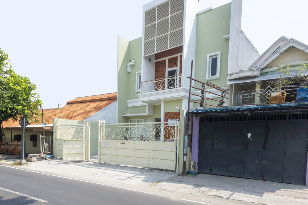 OYO 3706 Griya Tentrem Syariah