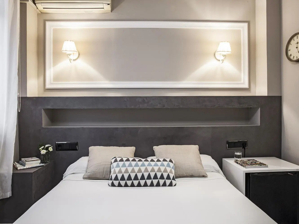 Economy room