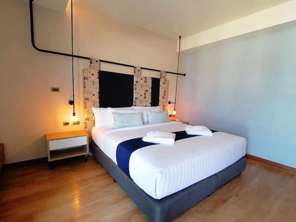 W3 Hotel — 6