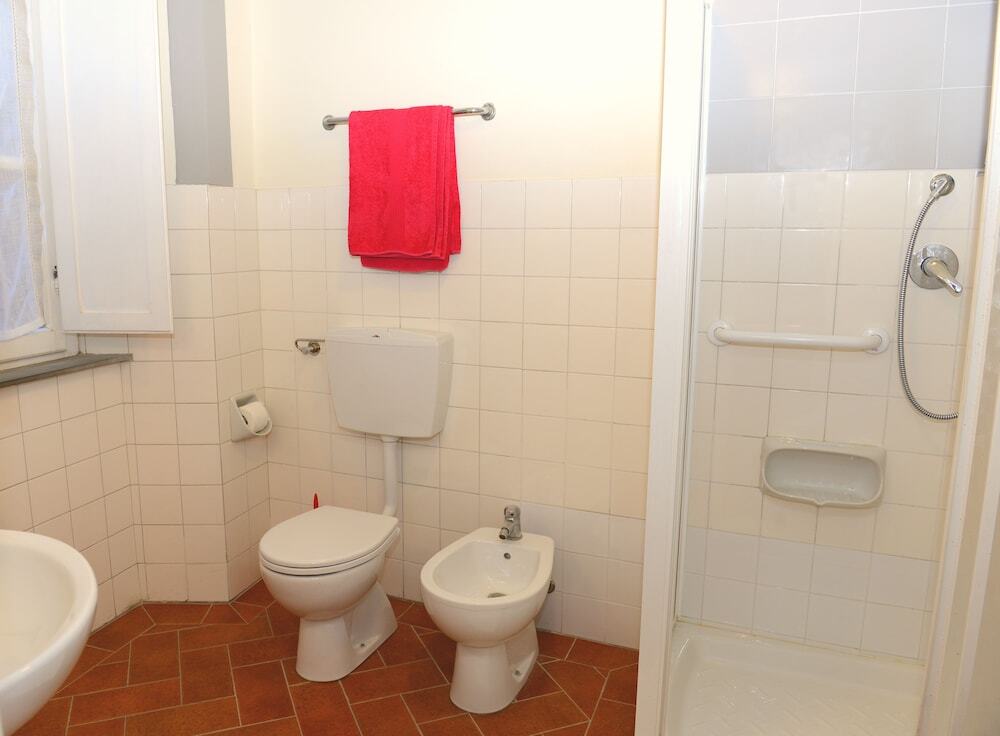 Casa Cordati Friendly Hotel - Barga by null