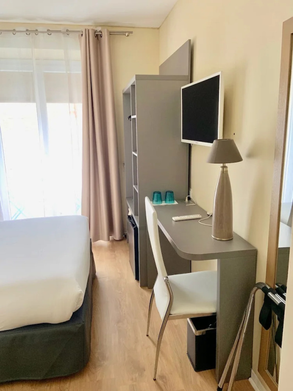 Hotel Amirauté - Chambres