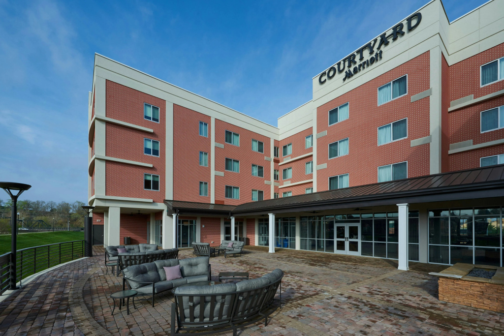 Courtyard by Marriott Rome