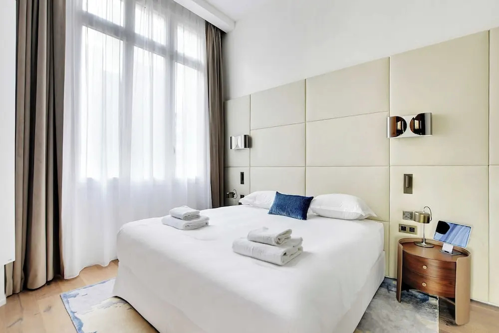 Voir la photo 1 — Exceptional apt With A/C - 2bd/4p - Parc Monceau