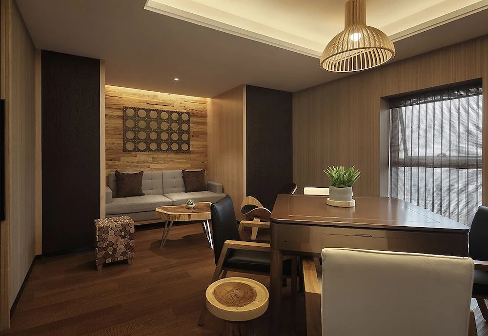 Lobby & Reception