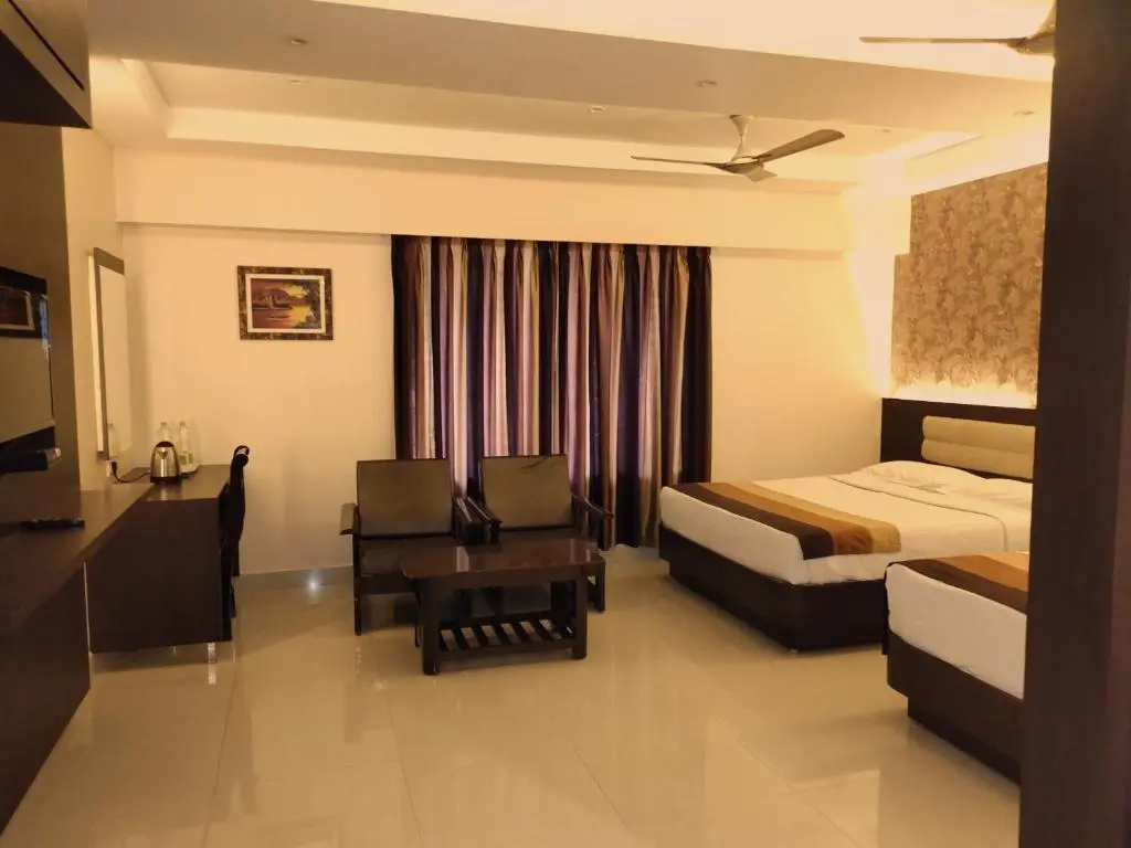 Deepam Hotel - Chambres