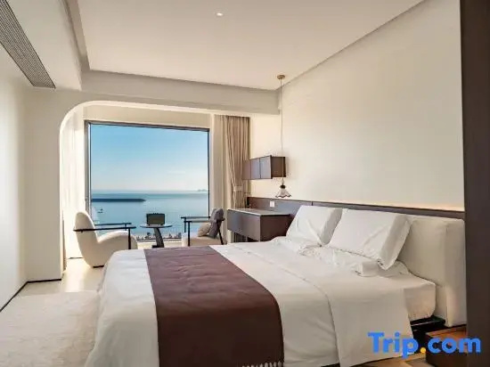 Standard Double room with view (full double bed)