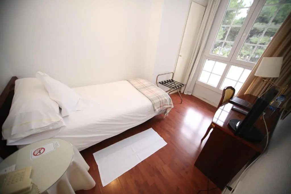 Hotel Pintor Marsà - Chambres