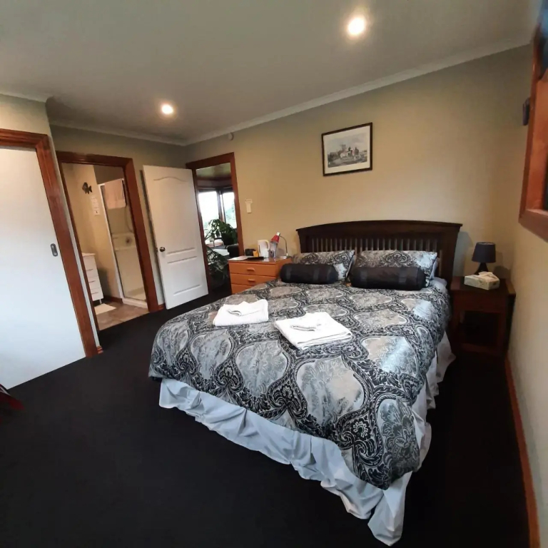 Kiwi Cabin and Homestay at Koru - фото 5