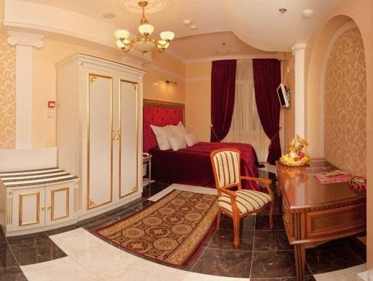 Royal Hotel De Paris - Chambres