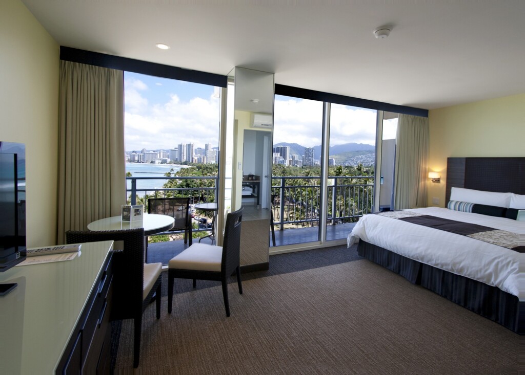 Kaimana Beach Hotel by null