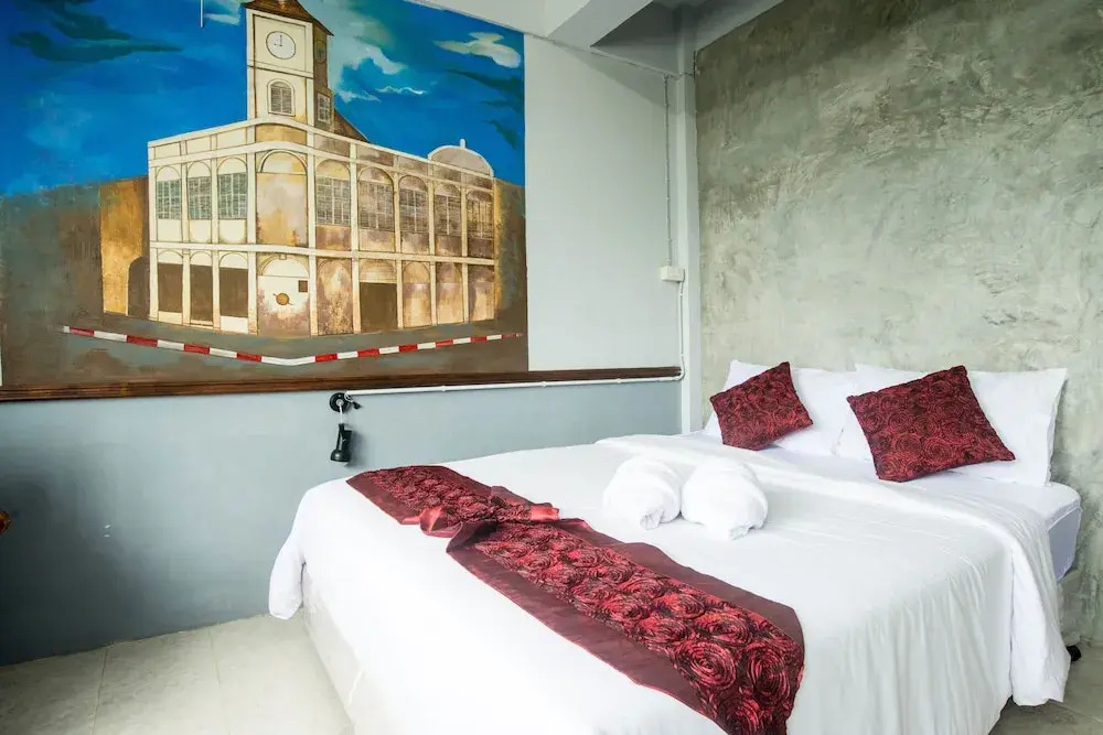 Номер Superior с видом на город в Beehive Phuket Old Town - Hostel