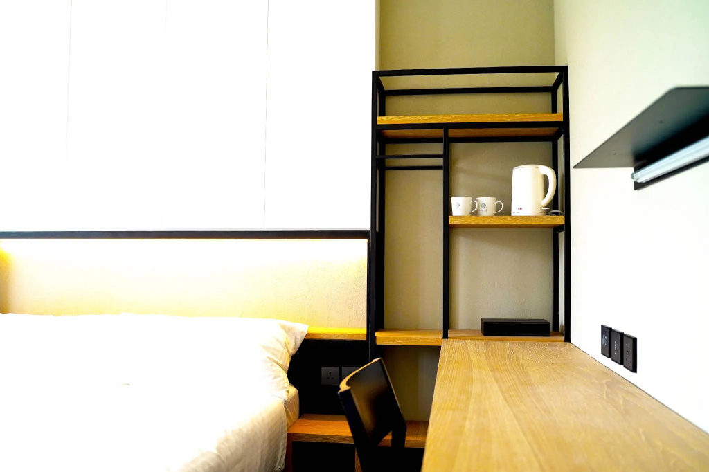 Standard Double room (full double bed)