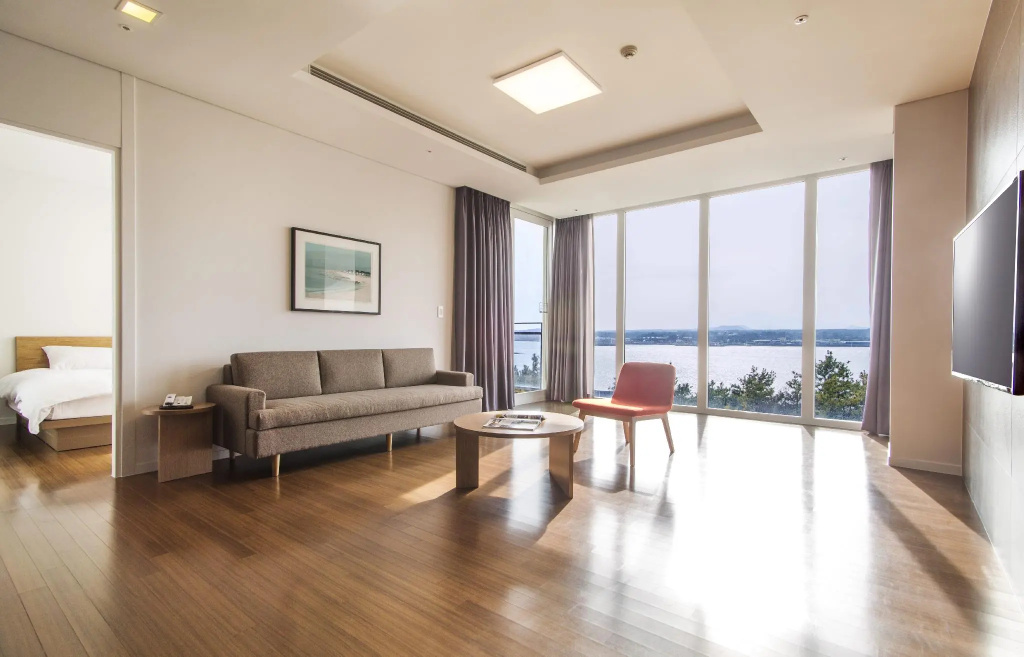 Royal Suite with ocean view