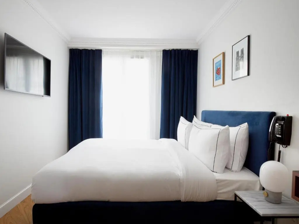 Superior Double room (full double bed)