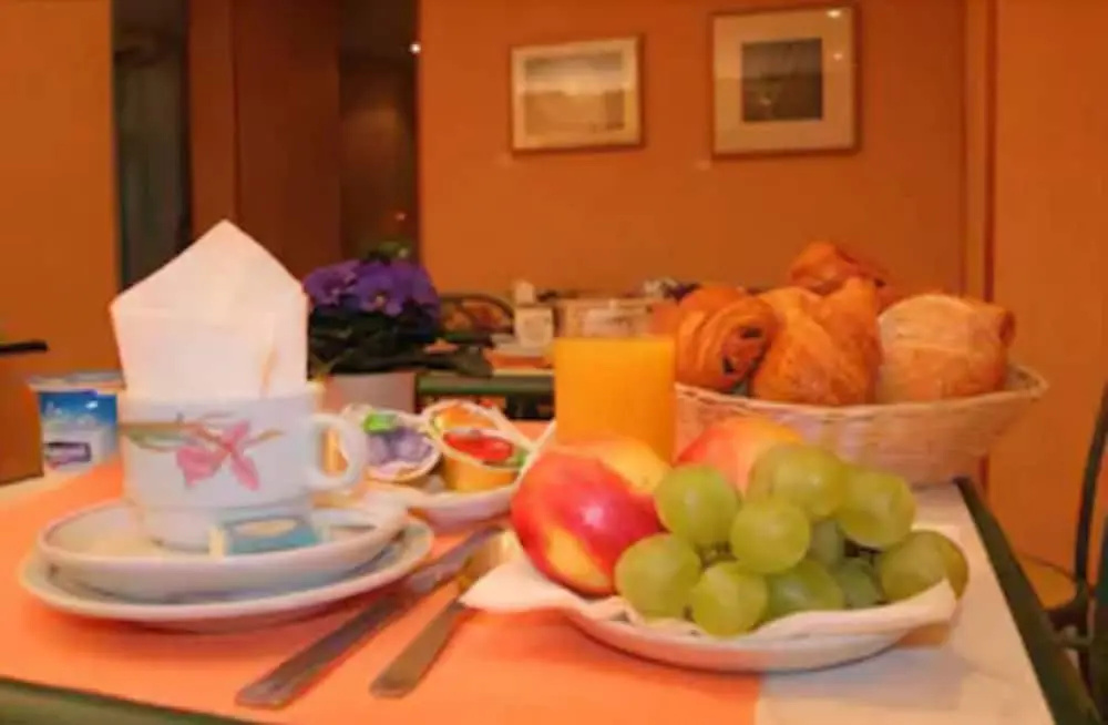 Hotel photo 8