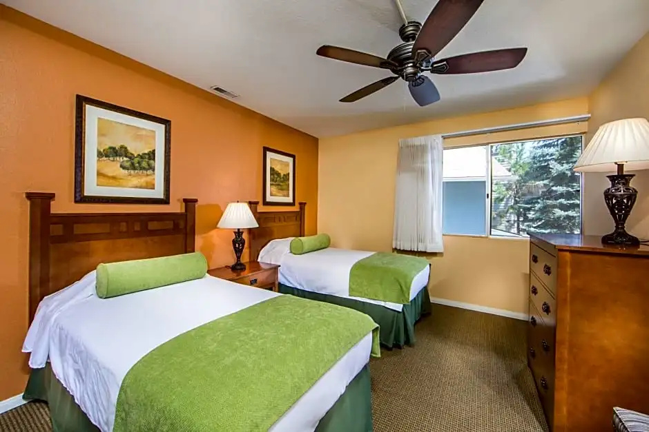 Lake Arrowhead Chalets - Chambres
