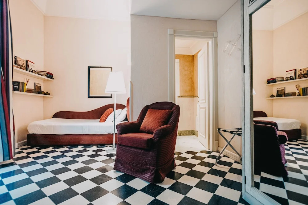 Costantinopoli 104 - Chambres