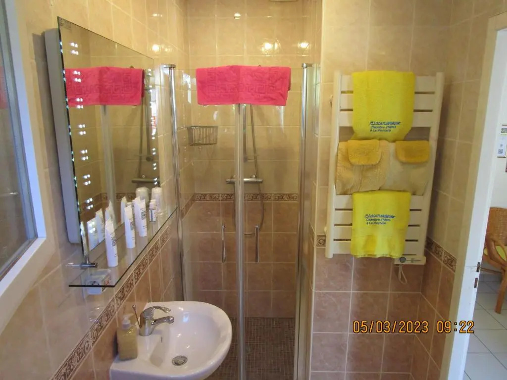 Standard Double room with pool view (full double bed)