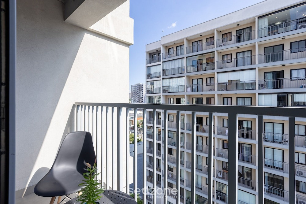 Studios in a Condo With a gym in Indianopolis - COI