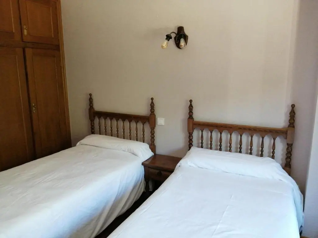 Economy Double room (full double bed)