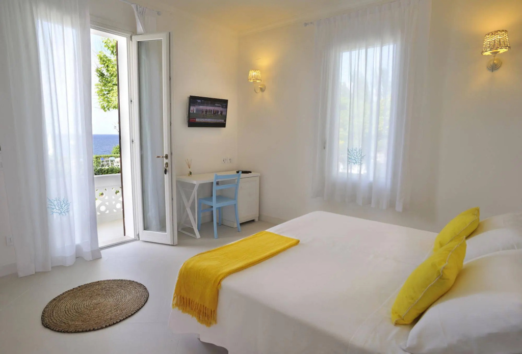 Hotel Venus — 3