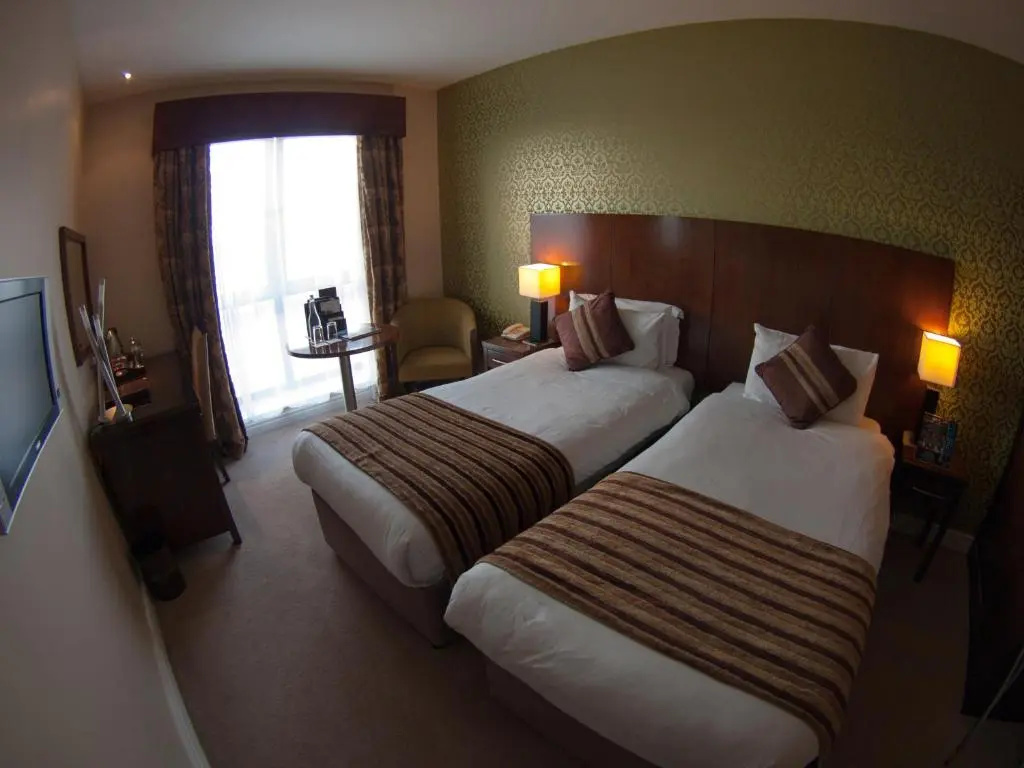 The George Limerick Hotel - Chambres