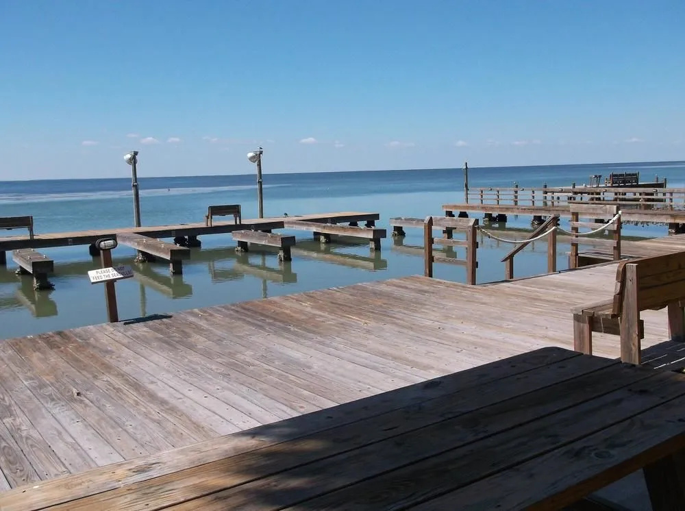 Beach & Waterfront