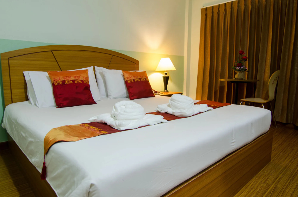 Ranong Garden Hotel - фото 5