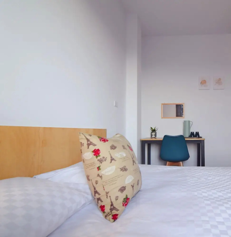 Standard Double room with ocean view (full double bed)