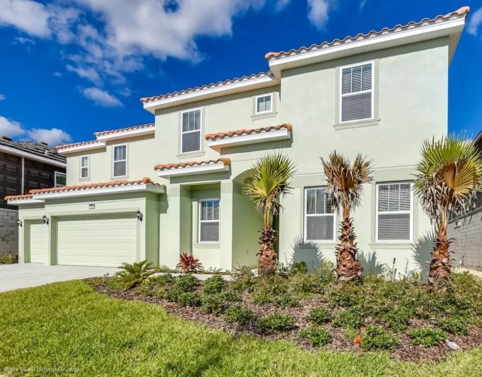 7013ows 14 Bed 14 Bedroom Home