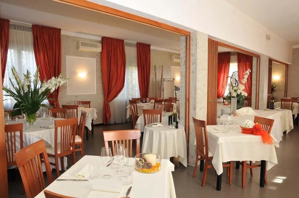Hotel photo 15