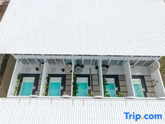 Cozy 1BR Villa With Private Pool in Balangan