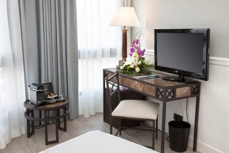 Hotel Gran Via - Chambres