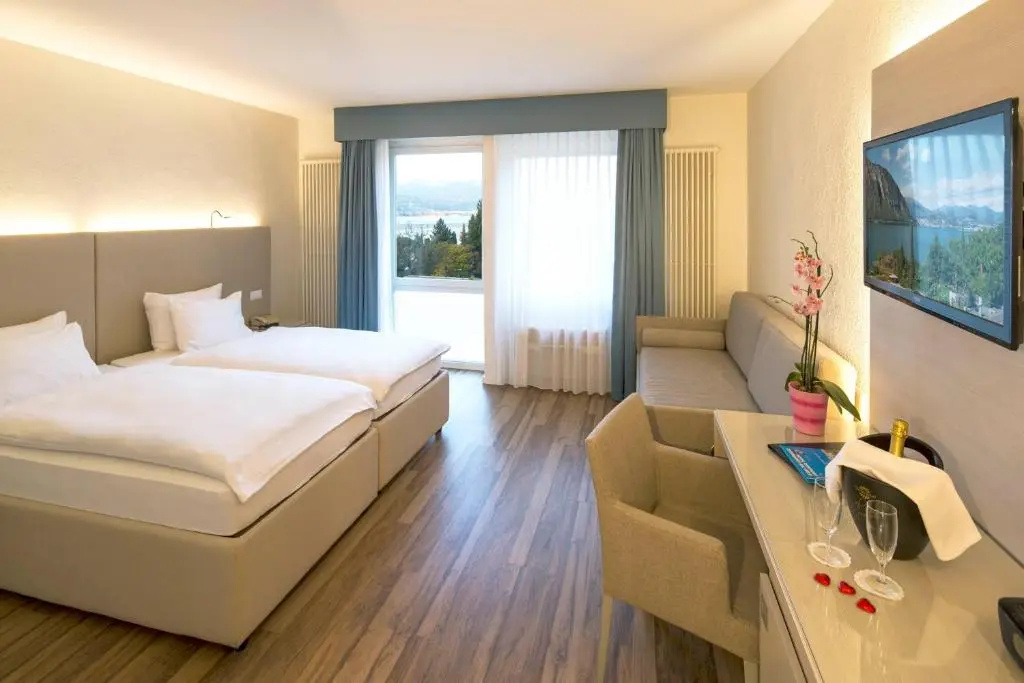 Superior Double room (full double bed)