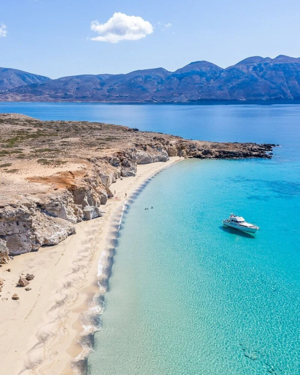 Beach & Waterfront