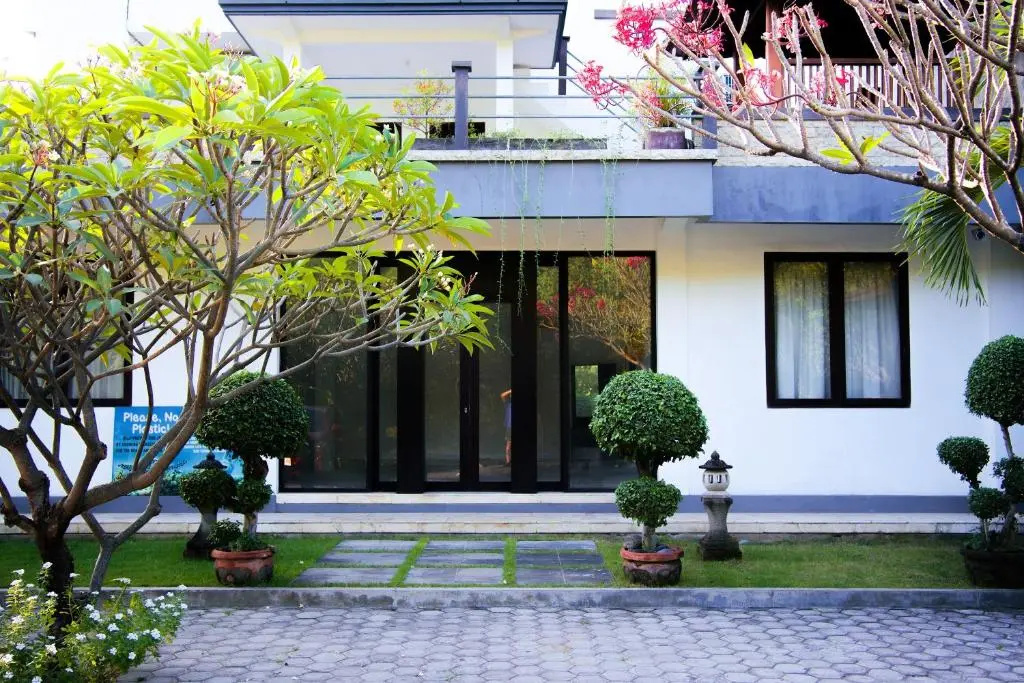 Mango 5 Hotel