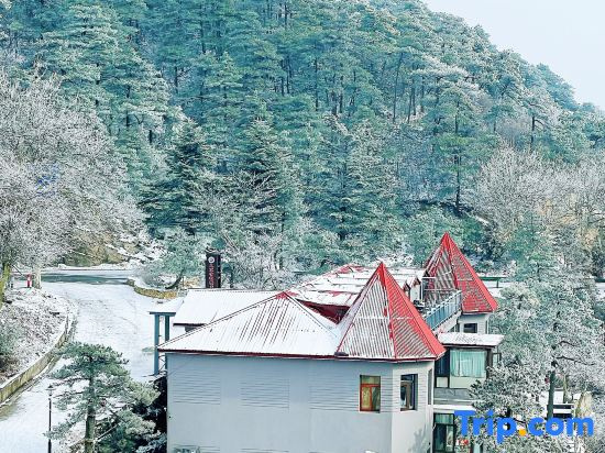 Lushan Time Li Hotel